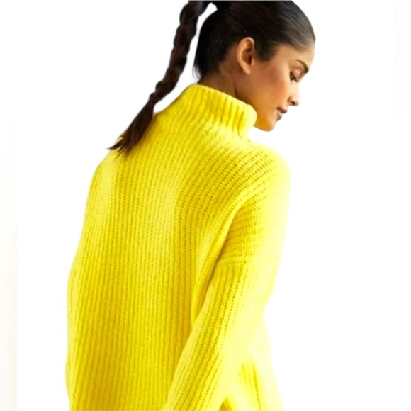 Anthropology lemon yellow funnel neck knit sweater size medium - Picture 4 of 10